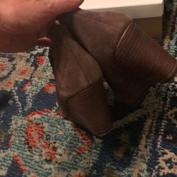 Jessica Simpson Khaki ZIP Up Booties, Sz 8💕✨ - Picture 5 of 5